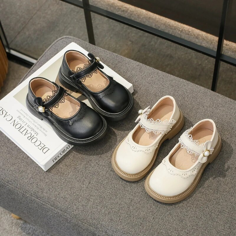 Nove kožne cipele za djevojčice Jednostavna čipkasta mašna Dječja modna ležerna obuća s okruglim prstima Dječje natikače princeze Lolita stil Proljeće 2023.