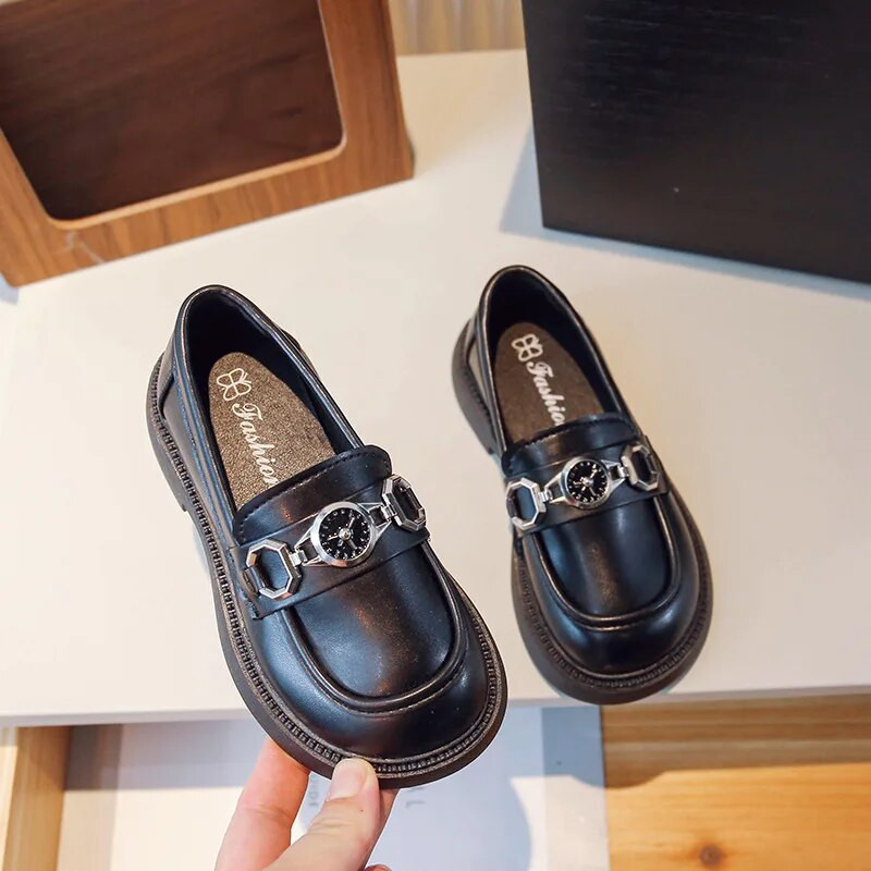 Mokasine za djevojčice 2023. Proljeće Jesen Nova Britanija Dječje Dječje princeze Crne kožne cipele Svestrani ukrasi za ručni sat