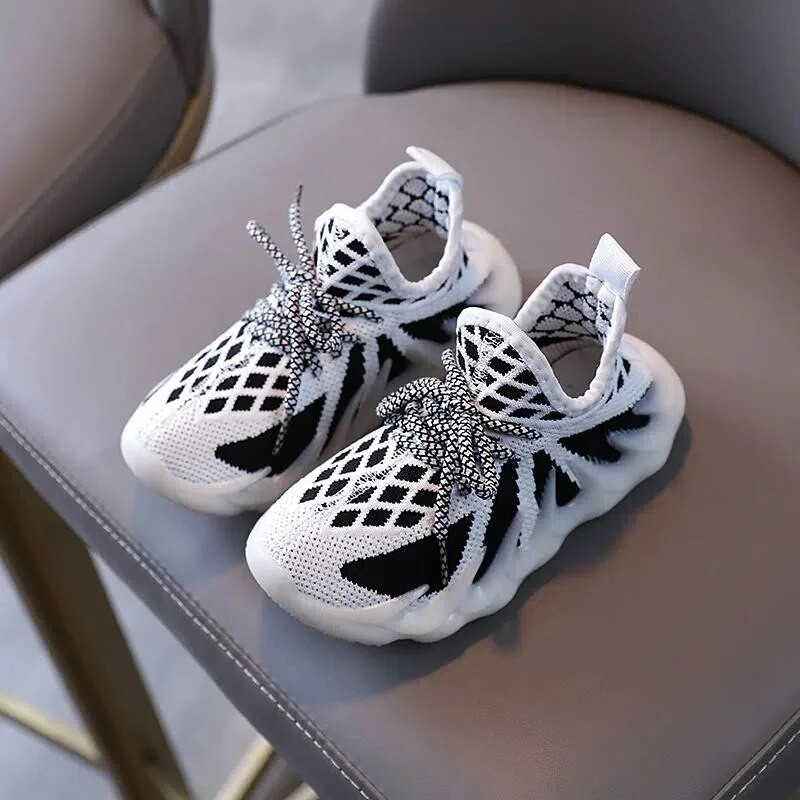 Módne detské bežné topánky pre chlapcov a dievčatá Martinky Detské bežecké topánky Detské značkové športové biele topánky Detské mušľové tenisky