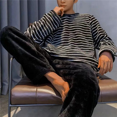 Muški set toplih flanelskih pidžama Thicken Muška prugasta muška jesen zima ležerna široka kućna odjeća Muška gornja odjeća za spavanje