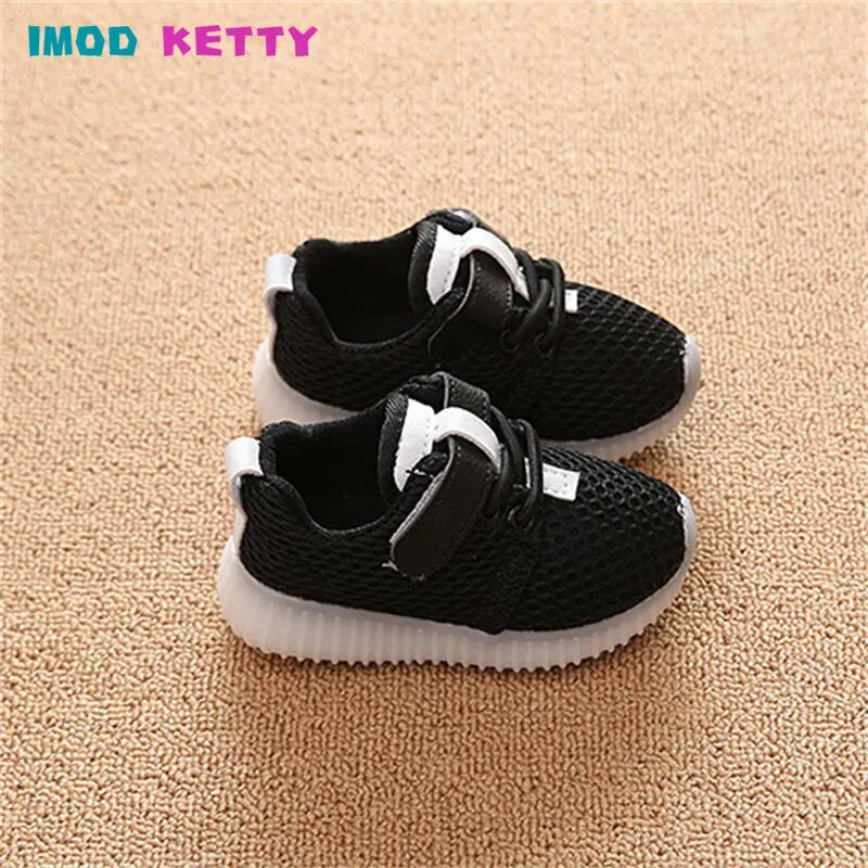 Dječje LED tenisice Ljeto i jesen 2023. Dječaci Djevojčice Svjetleće cipele za bebe Svjetleće tenisice Ležerne mrežaste cipele Prozračne