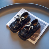 Kožne cipele za djevojčice 2023. Svestrane biserne mašne Elegantne dječje cipele u korejskom stilu Proljetne dječje mokasine s četvrtastim prstima Neklizajuće ravne cipele