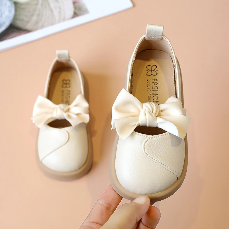 Dječje modne kožne cipele s okruglim prstima i mašnom Jednostavne ležerne isporučene u isporuci Neklizajuće jednobojne mokasine za djevojčice Slatke ravne cipele Nove 2023.