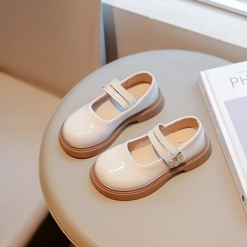 Slatke kožne cipele za djevojčice u korejskom stilu Elegantne elegantne cipele za princeze 2023. Proljeće Jesen Studentske crne bež neklizajuće dječje mokasine