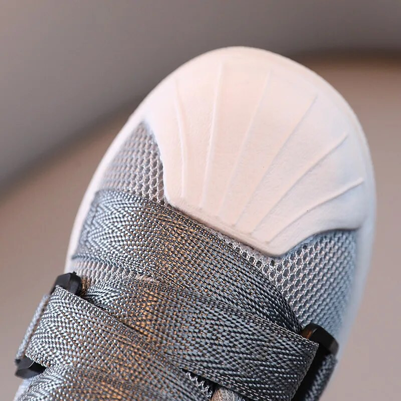 Modne ružičaste tenisice za djevojčice s ravnim potpeticama 2021. Proljeće Jesen Dječje tenisice Klasične sive mrežaste tenisice za malu djecu E09262