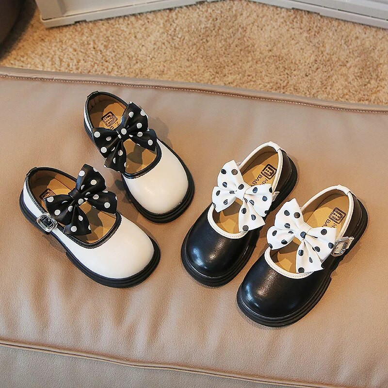 Korejiešu stila liela loka bērnu ādas apavi 2023. gada pavasarī, jaunas meitenes ar apaļiem purngaliem, vienkārši, jauki princešu ikdienas apavi, bērnu modes PU