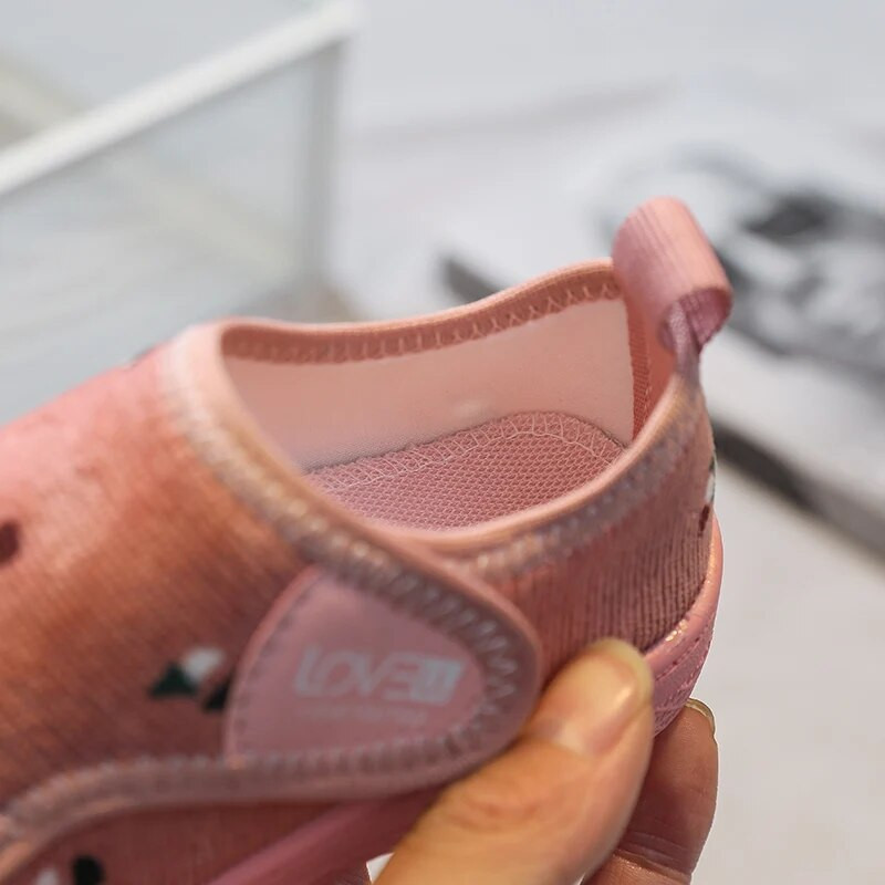 Djevojčice i dječaci Ležerne cipele Ljetne cipele za malu djecu Dječje platnene cipele za bebe Neklizajući mekani potplat Dječje studentske tenisice Veličina 21-32