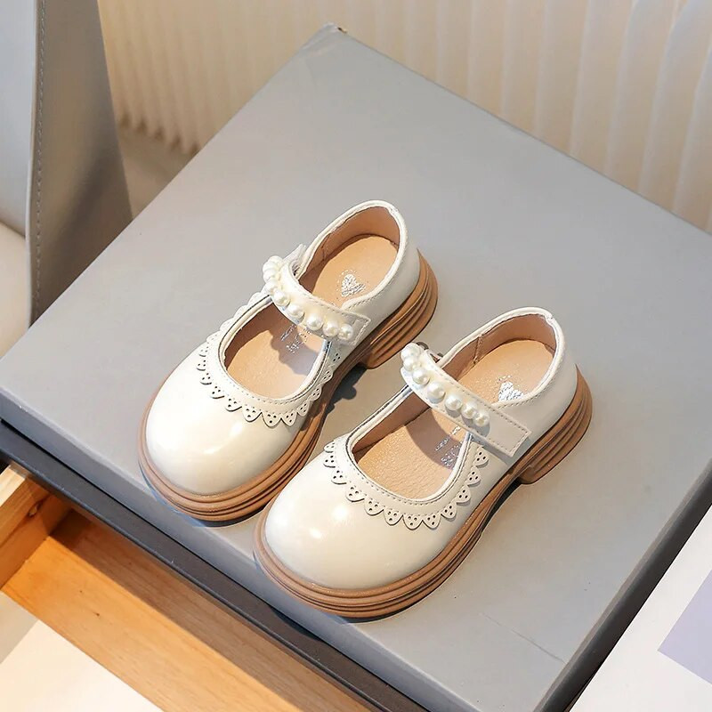 Moodsad lastejalatsid tüdrukule Mary Jane Kingad Pärlipärlitega rihm Printsess Nahast kingad Pidu must beež kausaalne lastejalatsid