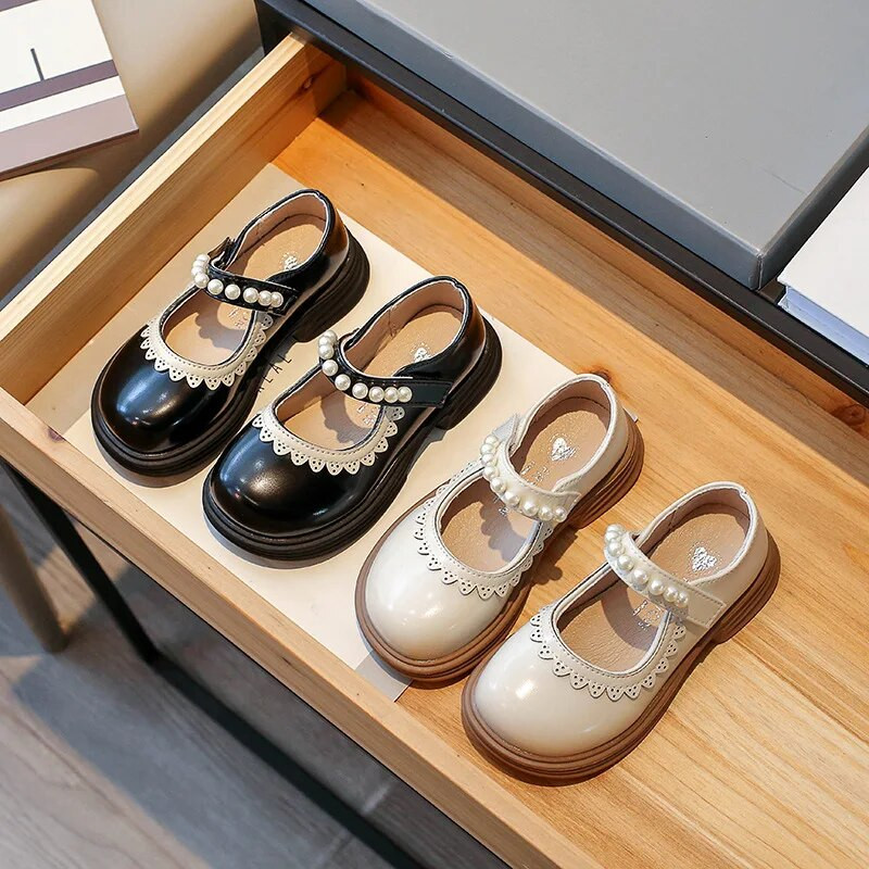 Moodsad lastejalatsid tüdrukule Mary Jane Kingad Pärlipärlitega rihm Printsess Nahast kingad Pidu must beež kausaalne lastejalatsid