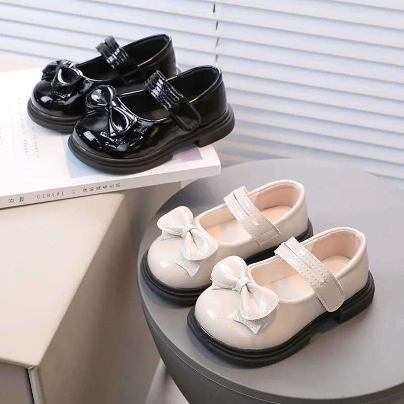 Jesen 2023. Djevojačke kožne cipele Mary Jane Fashion Sjajna mašna Dječje cipele za princeze za scenski nastup Dječje plesne pojedinačne cipele