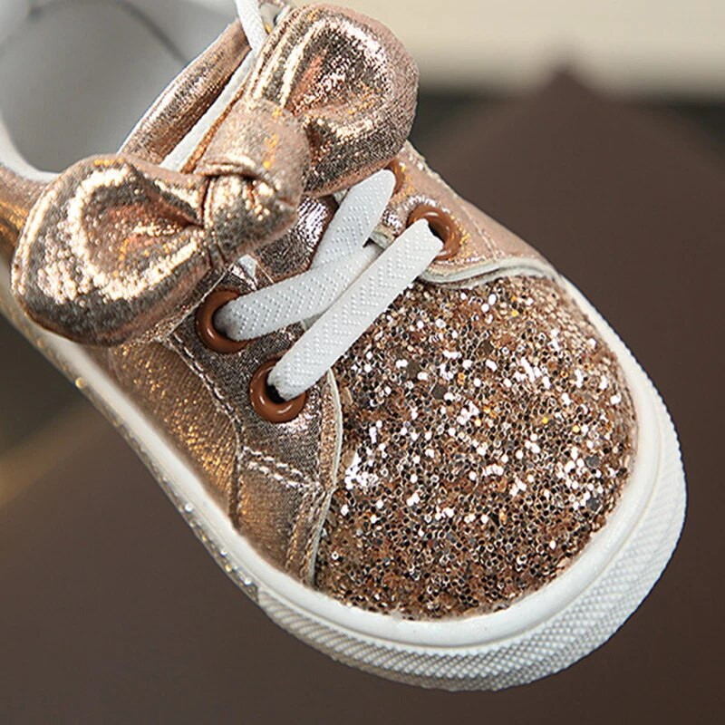 Nove modne dječje protuklizne meke tenisice Djevojčice Dječaci Ležerne cipele za malu djecu Slatke tenisice za trčanje Proljetne dječje sportske tenisice