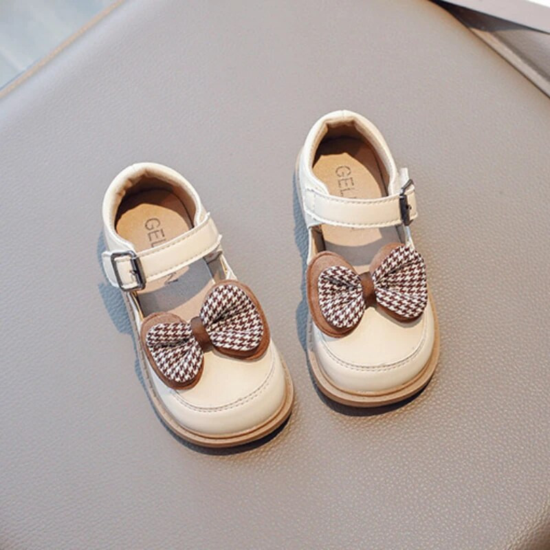 Meiteņu ādas apavi 2023. g. Pavasaris Rudens Jauns Bērnu Modes Princeses Bowknot Daudzpusīgas, seklas, vienkāršas bērnu apavi Mary Jane