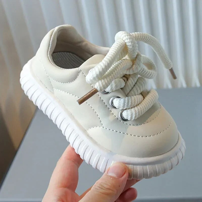 Nove jesenske ravne tenisice 2023. Cipele za dječake Cipele za hodanje s mekim dnom za djevojčice Cipele s platformom Cipele za slobodno vrijeme Dječje cipele od PU kože G10141