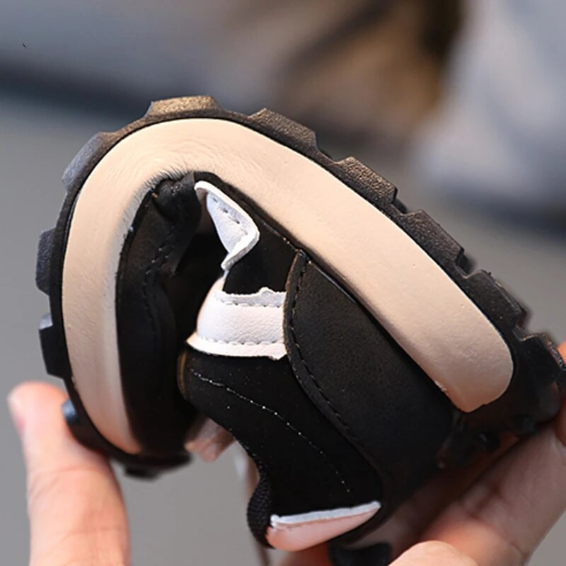 Proljeće Jesen Dječje tenisice Dječja dječja sportska obuća Patchwork PU tenisice za trčanje za malu djecu Dječaci Djevojčice Neklizajuće petlje na kuku