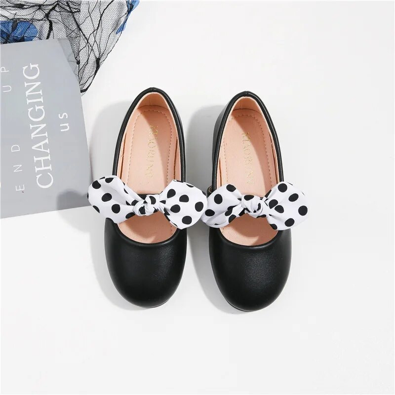 Cipele za djevojčice s mašnom na točkice Dječje balerinke Moda za malu djecu Jednostavne svestrane dječje cipele Mekane mokasine Neklizajuće