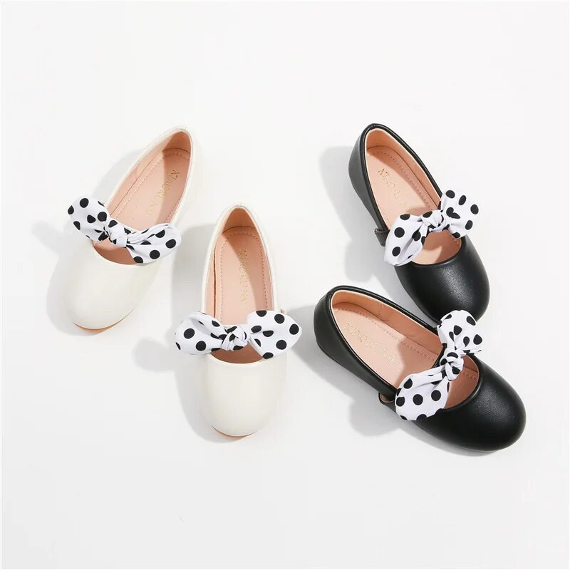 Cipele za djevojčice s mašnom na točkice Dječje balerinke Moda za malu djecu Jednostavne svestrane dječje cipele Mekane mokasine Neklizajuće