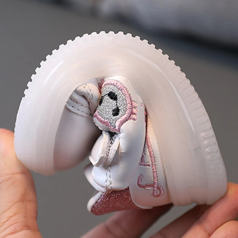 Dječje svjetleće tenisice Ležerne cipele s LED diodama za malu djecu, modne, udobne, mekani potplati, dječje cipele, obuća za sportove na otvorenom