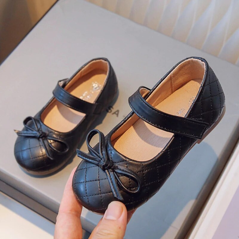 Väikelaste Tüdrukute Kingad Laste Lamedad mustad PU-nahast Laste Kleidid Kingad Pehmed Printsess Mary janes koos liblikasõlmega vibu Sügis Uus