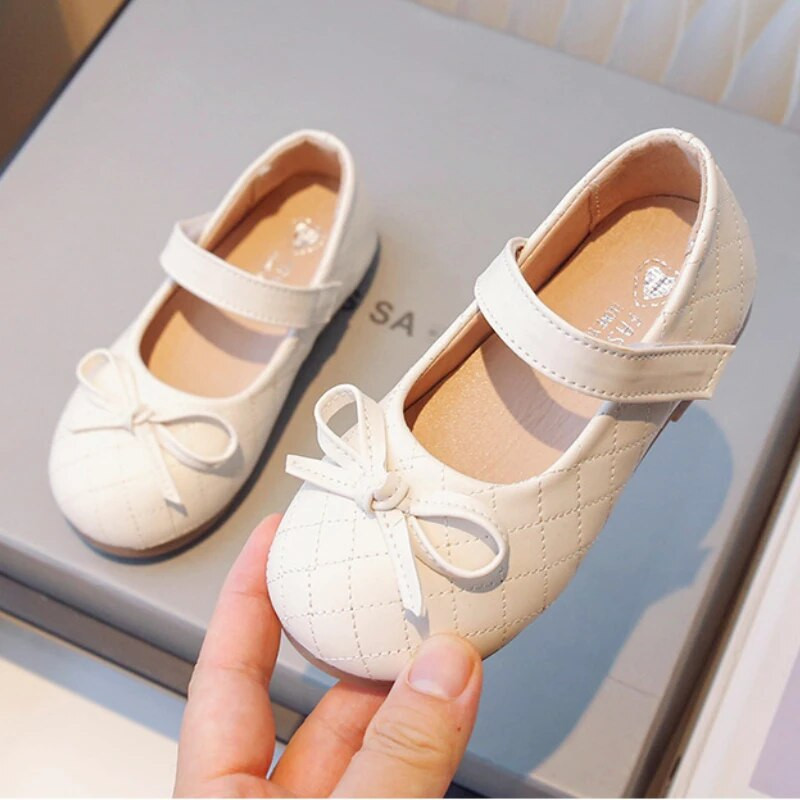 Väikelaste Tüdrukute Kingad Laste Lamedad mustad PU-nahast Laste Kleidid Kingad Pehmed Printsess Mary janes koos liblikasõlmega vibu Sügis Uus