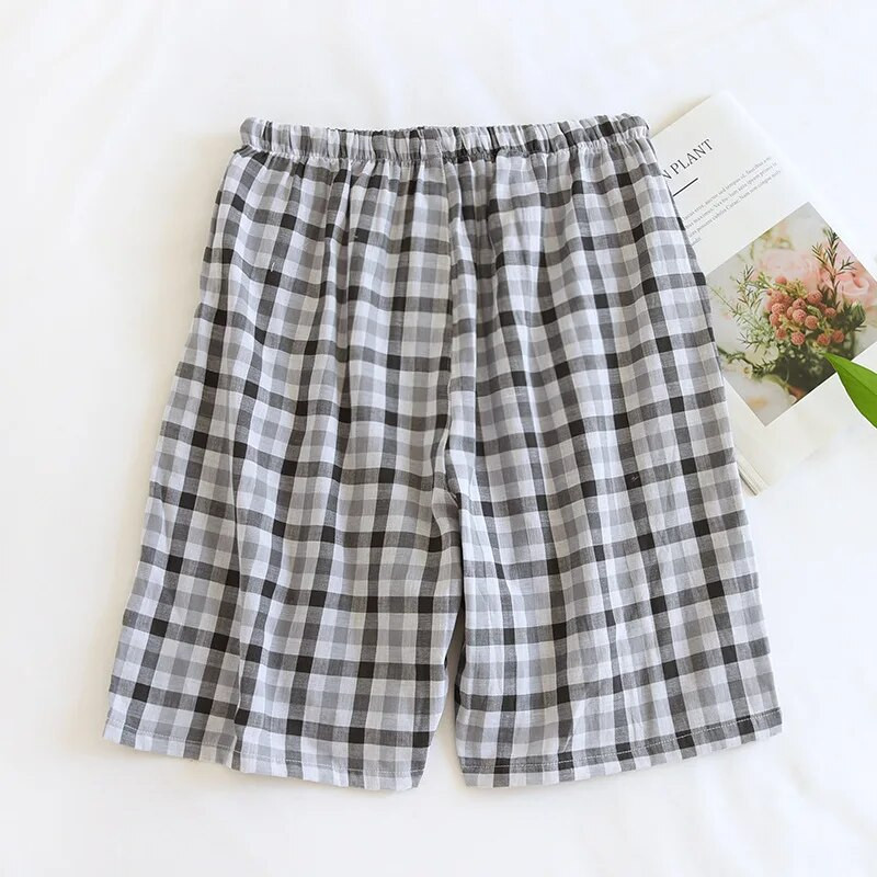 Ljeto 2023., nove muške salonske pidžame hlače s uzicom i elastičnim strukom, labave donjice za spavanje, muške plave karirane široke kućne kratke hlače