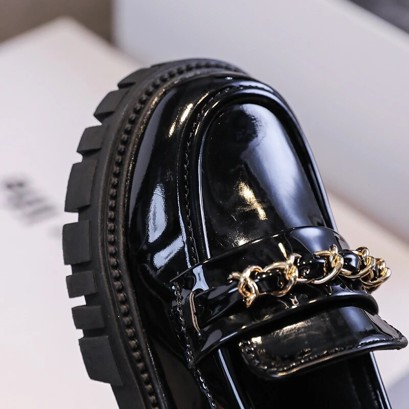 Nove dječje crne kožne modne ravne cipele za dječake i djevojčice iz 2023. Elegantne dječje cipele od 26 do 36 godina za četiri sezone