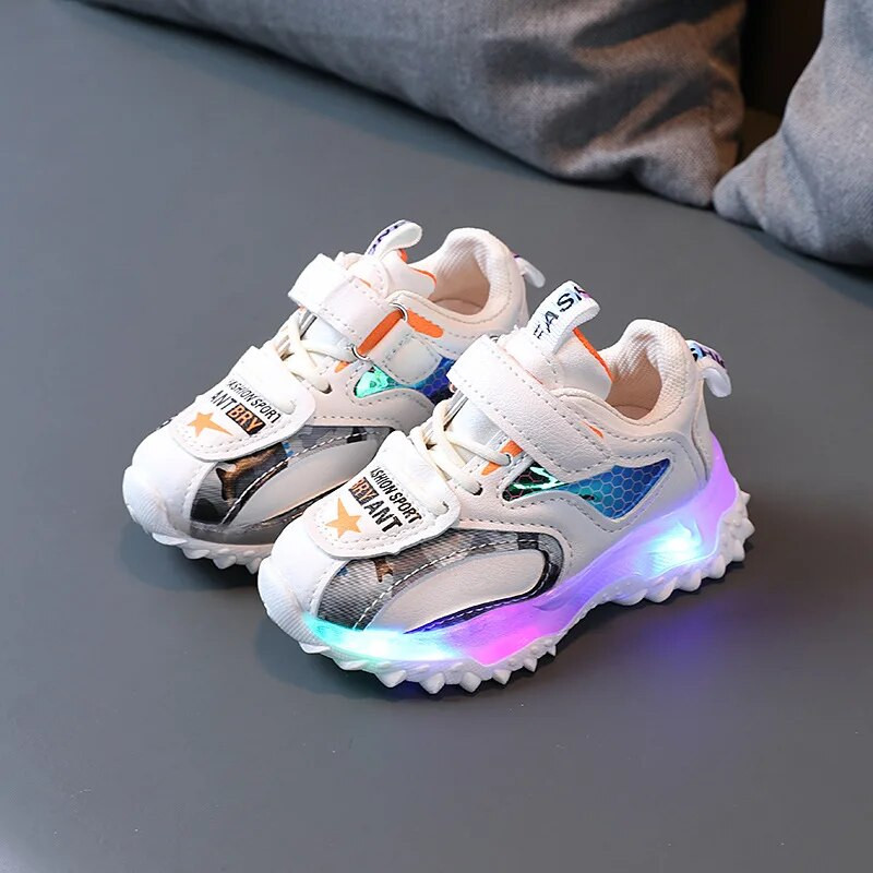Veličina 21-30 Dječja ležerna LED svjetla Sportska obuća za dječake Dječje svjetleće tenisice za trčanje otporne na habanje Dječje svjetleće cipele za djevojčice