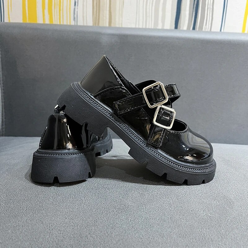 2023 m. mažylių batai mergaičių juodi uniforma mokykliniai batai iškrovimas blizgūs madingi vaikiški princesės laisvalaikio batai vaikams, universalūs PU