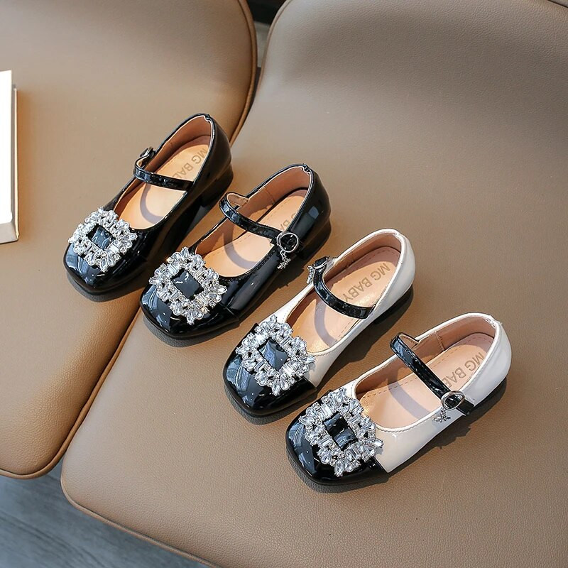 Rhinestones Slatke cipele za djevojčice 2023. Nove dječje mokasine Proljetne crne cipele na kuku i petlju Niske pete Dječje Mary Janes za zabavu