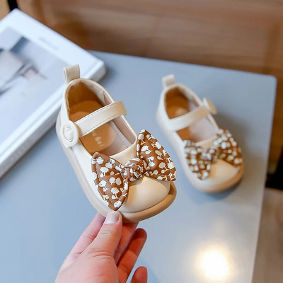 2023-as új masni virágnyomatok gyerekcipők horog-hurkos kerek orrú platform Gyermek divatos bőrcipők, csúszásmentes, lapos szállítás