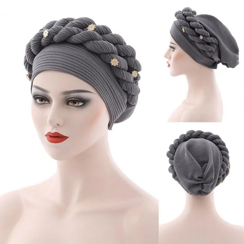 Turbano kepurė Graži moteriška su gėlėtomis gėlėmis besisukanti galvos apdangalas vakarėliui, moteriška kepurė