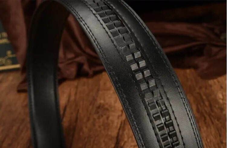 Lukuta disaineri meeste rihmad, keha 3,5 cm lai lõhustatud nahk, kvaliteetne meeste automaatrihm meeste aksessuaarid ussinahk 125 cm 120