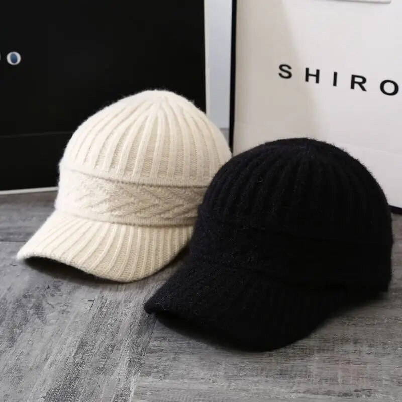 Rudens un ziemas jauna silta pīļu cepure Sieviešu jauktas krāsas trušu mati Trikotāžas cepures Ausu aizsardzība Vilnas cepure Bieza beisbola cepure