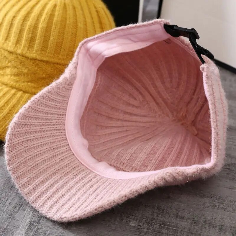Rudens un ziemas jauna silta pīļu cepure Sieviešu jauktas krāsas trušu mati Trikotāžas cepures Ausu aizsardzība Vilnas cepure Bieza beisbola cepure
