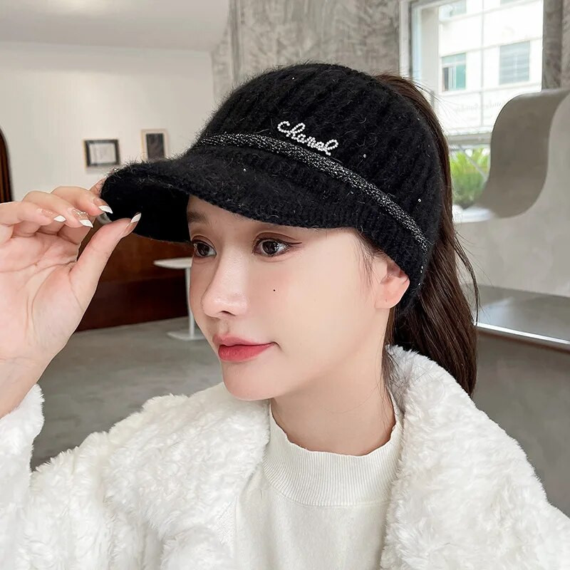 Šeširi sa šiltom za žene Šešir sa šiltom 2022. Nove ženske zimske tople pletene kape sa zečjim modnim korejskim bejzbolskim repom Gorro