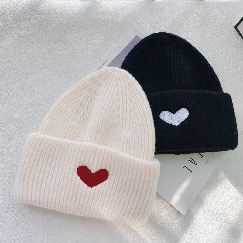 Pieaugušajiem Krokota hip hop beanie cepure Ziemas siltas cepures Sievietēm jaukas, jaukas sporta trikotāžas cepures Sirds galvaskausa cepure Ski skullies gorros