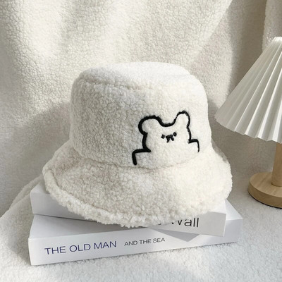 Ziemas jēra vilnas silta kausa cepure sievietēm multfilmas lācis ar platām malām fordējamas zvejnieku cepures mīksta plīša vēja necaurlaidīga baseina vāciņš