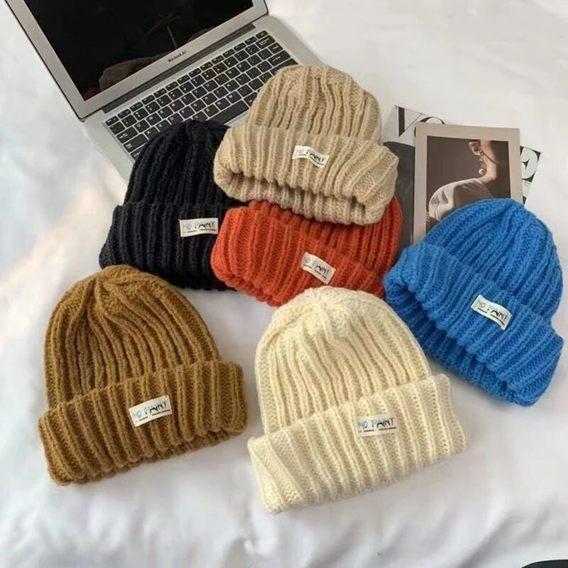 Jednobojne vunene pletene kape za žene Zimska spuštena kapa Jednobojne tople kape sa štitnicima za uši