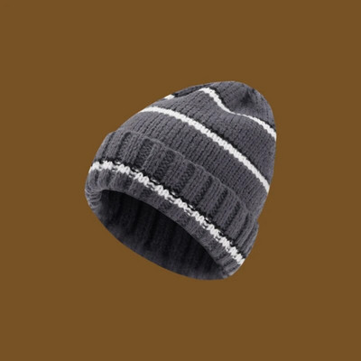 Ženska zimska pletena kapa Mekana topla prugasta vrećasta kapa s kapom na otvorenom Ženska skijaška kapa za grijanje na snijegu