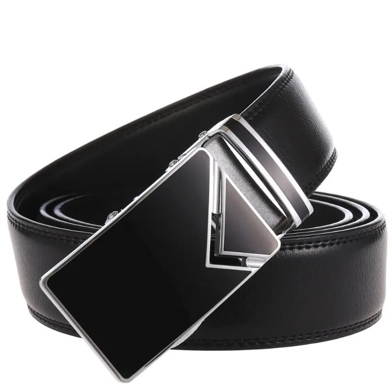 Novi dolazni bijeli i crni muški remeni s automatskom kopčom od legure, muški remen, remen za golf od prave kravlje kože, velika veličina 130 cm