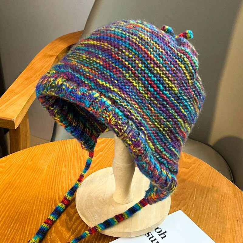 Žieminės ausų apsaugos kepuraitė moterims Minkšta vilnonė megzta šilta kepurė Rainbow Stripe Girl Feamle Slidinėjimo kaukolė Beanie