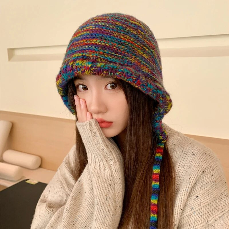 Žieminės ausų apsaugos kepuraitė moterims Minkšta vilnonė megzta šilta kepurė Rainbow Stripe Girl Feamle Slidinėjimo kaukolė Beanie