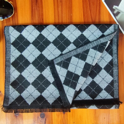 Luxus márkájú kockás kasmír sál férfiaknak Téli meleg nyakkendő Férfi üzleti sálak Hosszú pashmina karácsonyi ajándékok