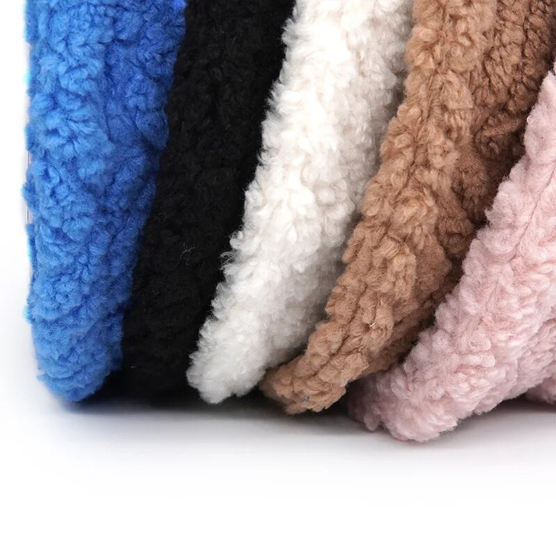 Ziemas siltas kausa cepures sievietēm, biezināti jēra mati vienkrāsaini Panama sieviešu āra vēja necaurlaidīgi zvejnieka cepures pūkaini biezi