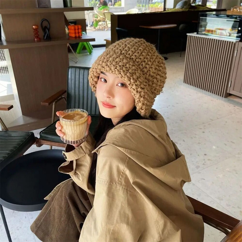 Téli vastag szál tű meleg sapka sapka nőknek egyszínű alkalmi vastagított gyapjú kötött sapka divat pár motorháztető sapkák