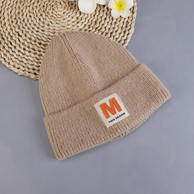 Jesen Zima Beanie šešir za žene Heklani Skullies šešir s ispisanim M slovima Topla jednobojna ležerna pletena kapa Hip Hop Skuilles