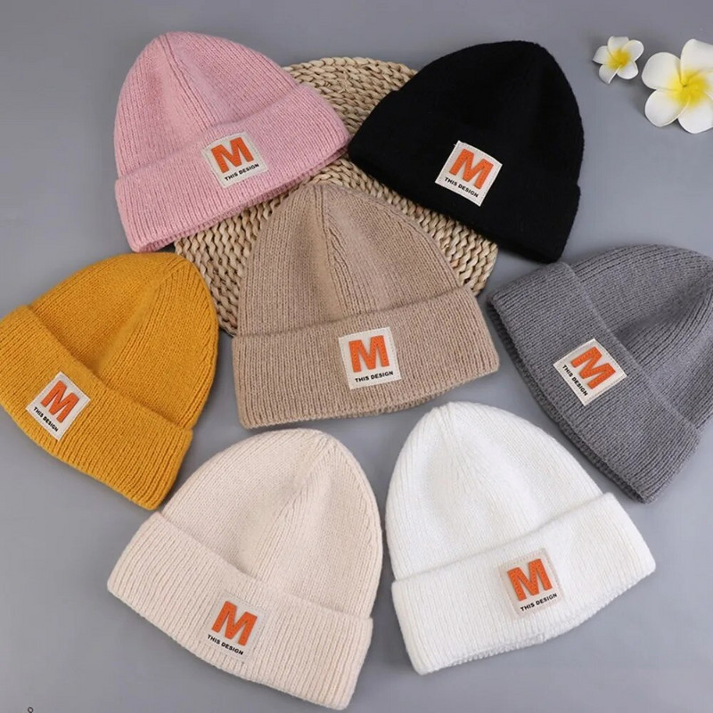 Jesen Zima Beanie šešir za žene Heklani Skullies šešir s ispisanim M slovima Topla jednobojna ležerna pletena kapa Hip Hop Skuilles