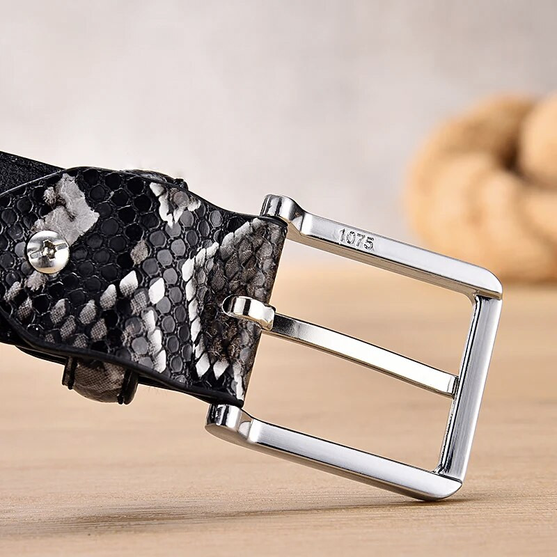Modes jostas vīriešiem Luksusa čūskas raksts Desinger vīriešu ikdienas aksesuāri kovboju āda rietumu jostas siksna sprādze metāla