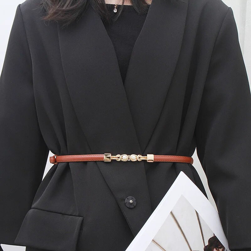 Modes plānas jostas sievietēm Vintage regulējama kleita Pērļu josta šaurs mētelis vidukļa josta metāla āķa sprādze Dizainera jostasvieta