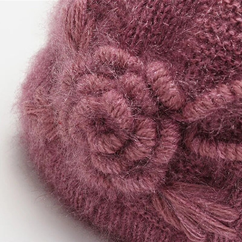 Šešir za žene Zimske kape Modna pletena kapa s cvjetnim križem Ženska topla baršunasta zimska kapa Skullies Beanies MOM Bakina kapa