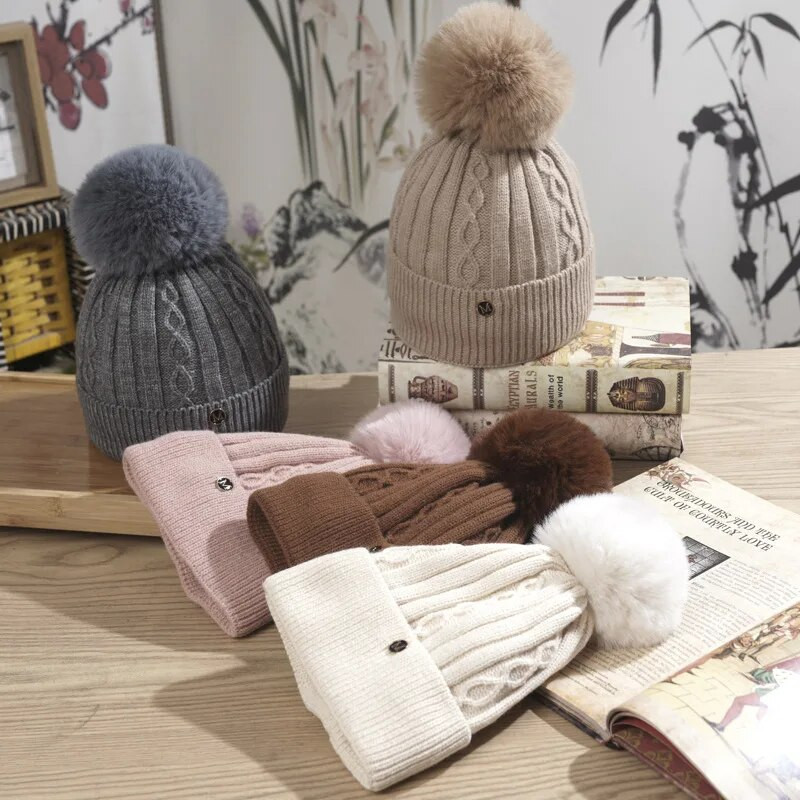 Zimske kape za žene Deblje kape Šeširi Pletene kape od šenile Ball Kape za djevojčice Jesenske kape Šeširi Toplija kapa s šeširom Podstavljena od flisa Ležerna kapa